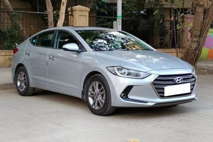 2019 Hyundai Elantra VTVT SX