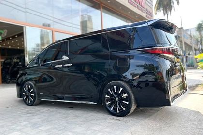 2024 Toyota Vellfire वीआईपी एग्जीक्यूटिव लाउंज