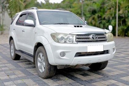 2010 Toyota Fortuner 3.0 Diesel