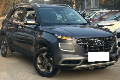 2019 Hyundai Venue एसएक्स टर्बो बीएस4