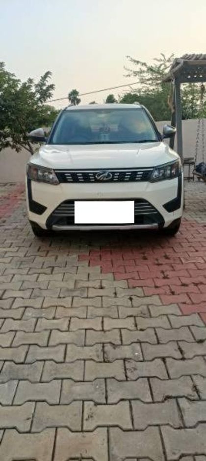 2020 Mahindra XUV300 W6 बीएस6