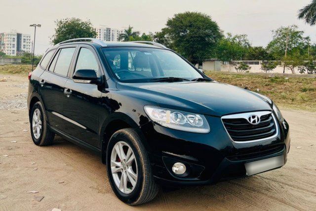 Second-hand 2013 Hyundai Santa Fe 4x4 AT for sale in Vadodara