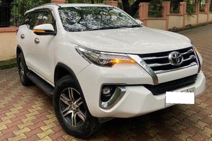 2018 Toyota Fortuner 2.8 2WD AT BSIV