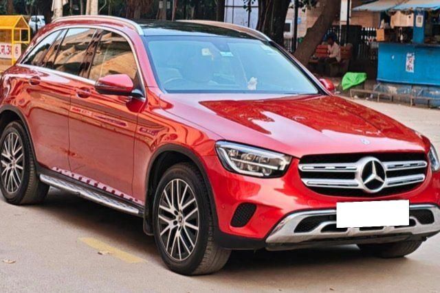 Mercedes-Benz GLC 220d 4MATIC Second-hand 2020 Mercedes-Benz GLC 220d 4MATIC for sale in New Delhi