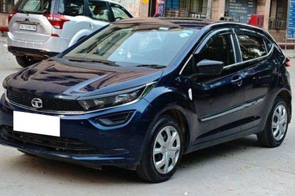 2023 Tata Altroz एक्सएम प्लस एस रेनफोर्स्ड सीएनजी