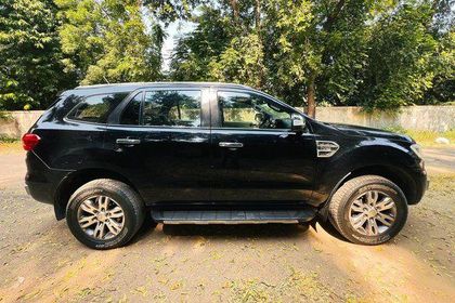 2018 Ford Endeavour 2.2 Titanium AT 4X2
