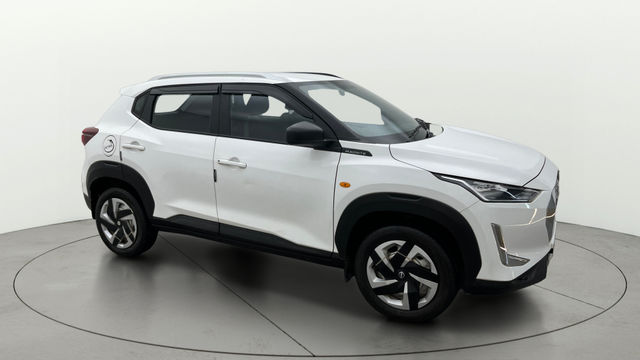 Second-hand 2024 Nissan Magnite XE for sale in Bangalore