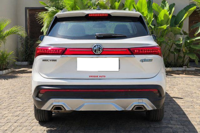 MG Hector Hybrid Sharp MT Second-hand 2020 MG Hector Hybrid Sharp MT for sale in Pune