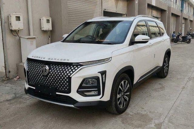 MG Hector Sharp Pro CVT 2023-2025 Second-hand 2024 MG Hector Sharp Pro CVT 2023-2025 for sale in Ahmedabad
