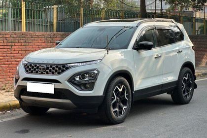 2021 Tata Safari एक्सटी प्लस बीएस6