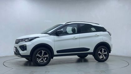2023 Tata Nexon स्मार्ट प्लस एएमटी