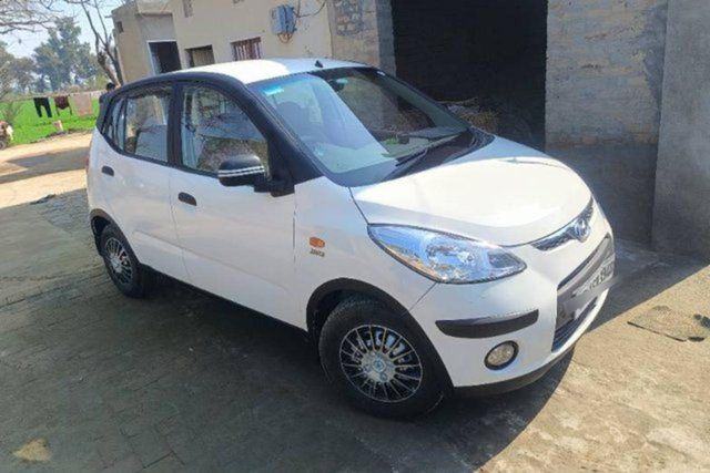 Second-hand 2009 Hyundai i10 एस्टा 1.2 for sale in Ellenabad