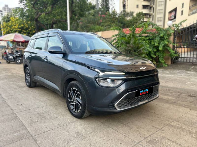 Kia Carens प्रेस्टीज प्लस DCT Second-hand 2024 Kia Carens प्रेस्टीज प्लस DCT for sale in Mumbai