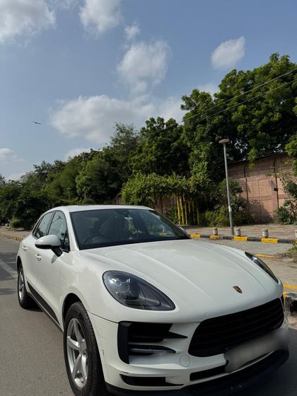 2021 Porsche Macan Standard BSVI