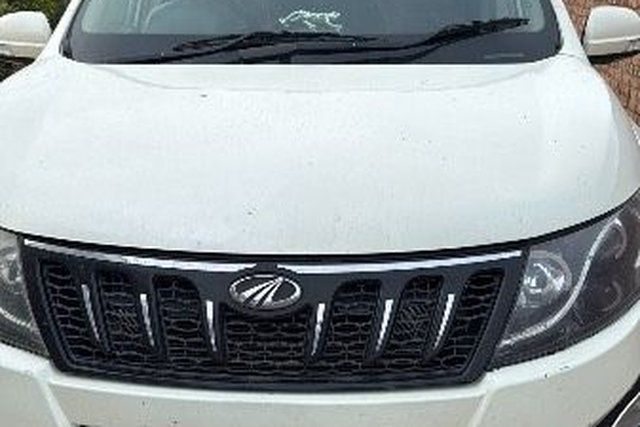 Mahindra XUV500 Xclusive Edition Second-hand 2015 Mahindra XUV500 Xclusive Edition for sale in Fatehabad