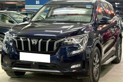 2022 Mahindra XUV700 AX7 AT BSVI