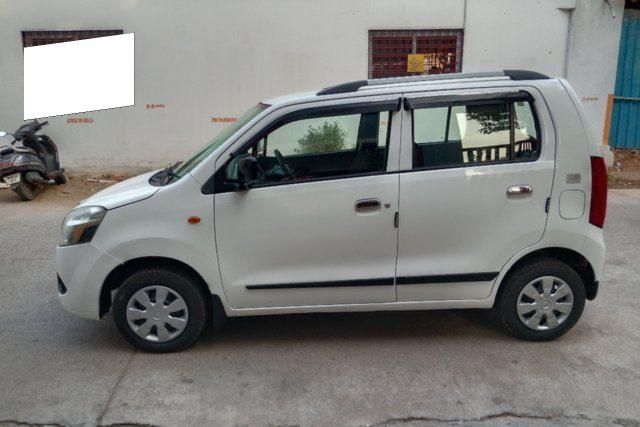 Second-hand 2012 Maruti Suzuki Wagon R LXI CNG for sale in Hyderabad