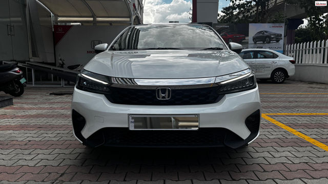 Second-hand 2025 Honda City जेडएक्स CVT 2 Airbag for sale in Bangalore