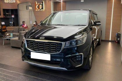 2020 Kia Carnival Limousine