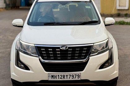 2019 Mahindra XUV500 W7 बीएस4