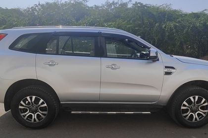 2017 Ford Endeavour 3.2 Titanium AT 4X4