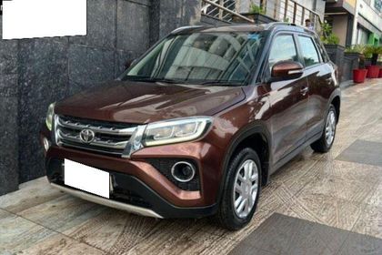 2020 Toyota Urban cruiser Mid AT