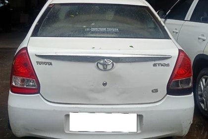 2011 Toyota Etios जी