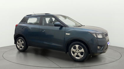 2022 Mahindra XUV300 W6 AMT Sunroof BSVI