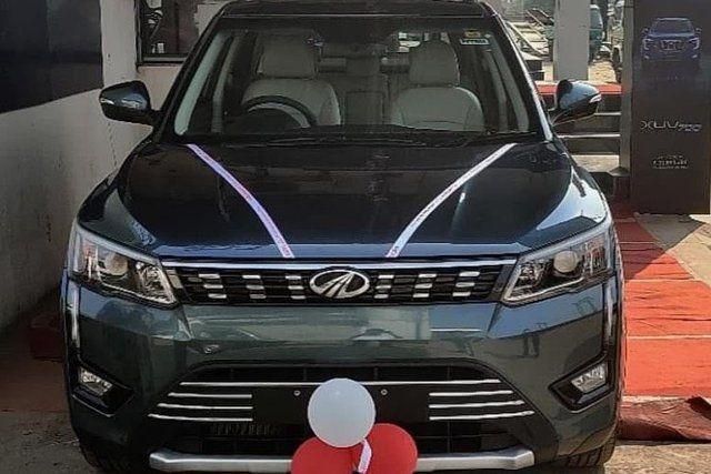 Mahindra XUV300 W8 BSVI Second-hand 2021 Mahindra XUV300 W8 BSVI for sale in North 24 Parganas