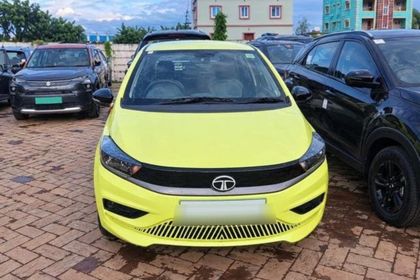2025 Tata Tiago EV एक्सटी MR