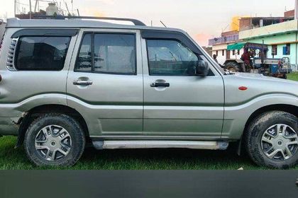 2014 Mahindra Scorpio LX