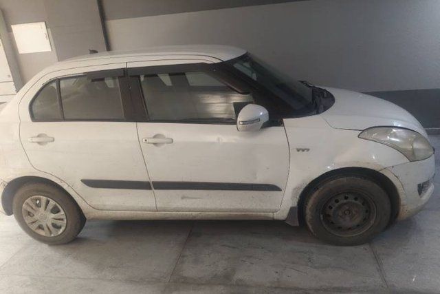 Second-hand 2013 Maruti Suzuki Swift Dzire VXI for sale in New Delhi
