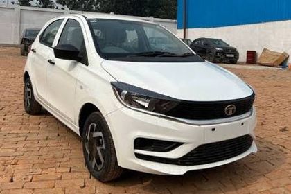2026 Tata Tiago XM