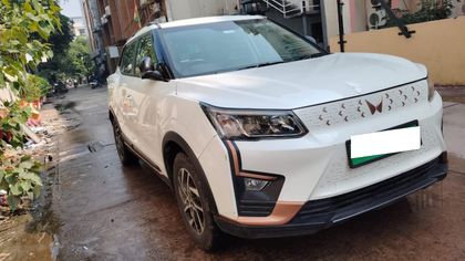 2024 Mahindra XUV400 EV EC