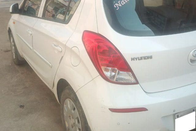 Second-hand 2012 Hyundai i20 Asta Optional With Sunroof 1.2 for sale in Alwar