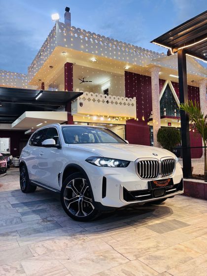 2024 BMW X5 xDrive30d xLine