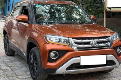2021 Toyota Urban cruiser High