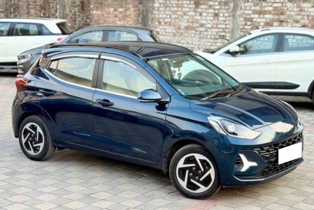 Hyundai Grand i10 Nios Sportz Second-hand 2023 Hyundai Grand i10 Nios Sportz for sale in Surat