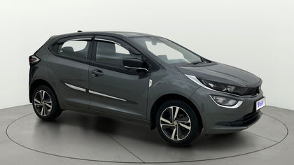 2024 Tata Altroz XZA Plus S LUX Dark Edition DCT