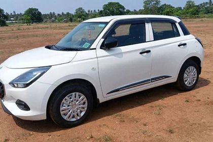 2025 Maruti Suzuki Swift LXi