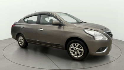 2017 Nissan Sunny XV CVT