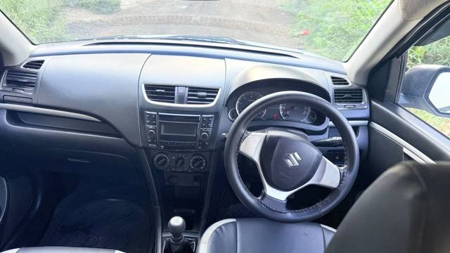 https://images10.gaadi.com/usedcar_image/57AFEC5D-7528-43B1-93CC-518B2ECC5336/original/b26dc396-ecde-4741-b175-c98480ad0696.jpg?imwidth=6402