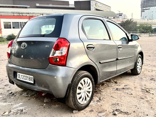 Second-hand 2014 Toyota Etios Liva Petrol TRD Sportivo for sale in New Delhi-2