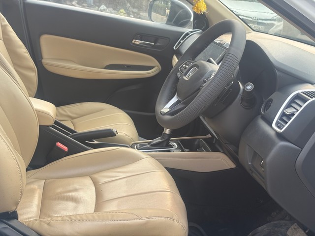 Second-hand 2022 Honda City ZX CVT for sale in New Delhi-6