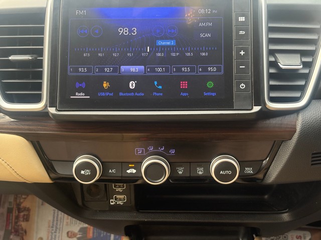 Second-hand 2022 Honda City ZX CVT for sale in New Delhi-15