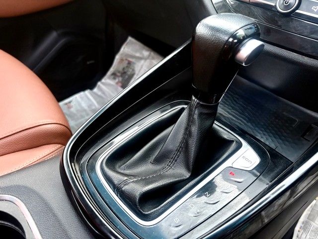 MG Hector Plus Sharp CVT Second-hand 2022 MG Hector Plus Sharp CVT for sale in New Delhi-21