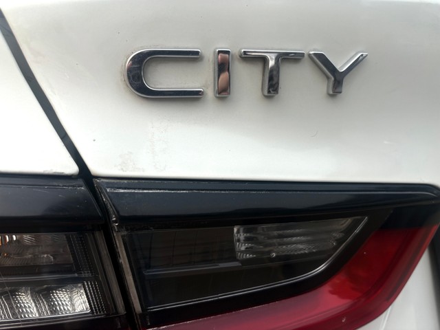 Second-hand 2022 Honda City ZX CVT for sale in New Delhi-23