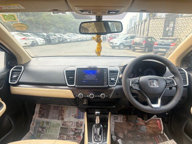 Second-hand 2022 Honda City ZX CVT for sale in New Delhi-13