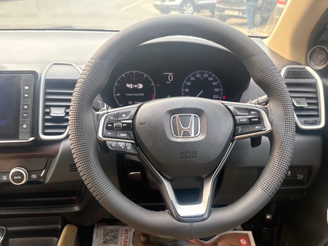 Second-hand 2022 Honda City ZX CVT for sale in New Delhi-13