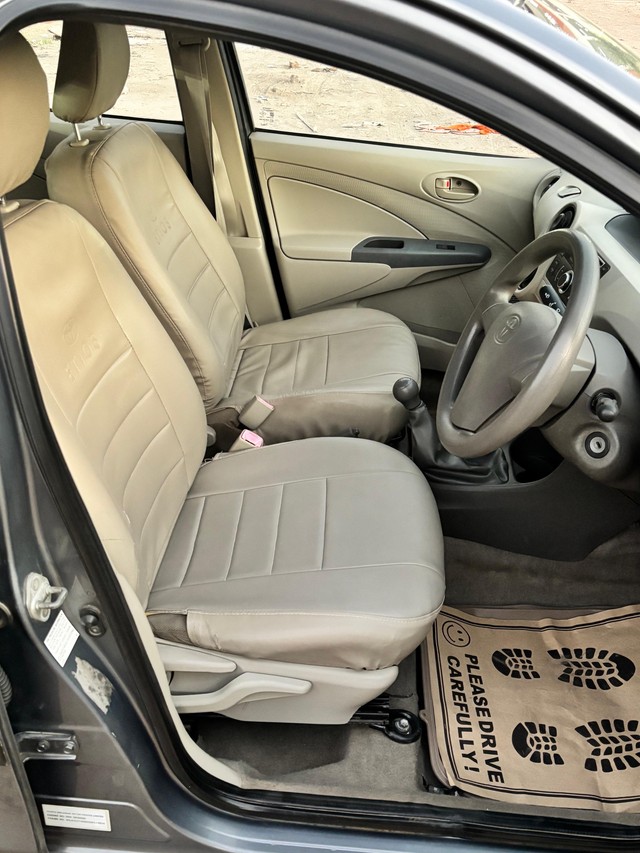 Second-hand 2014 Toyota Etios Liva Petrol TRD Sportivo for sale in New Delhi-9